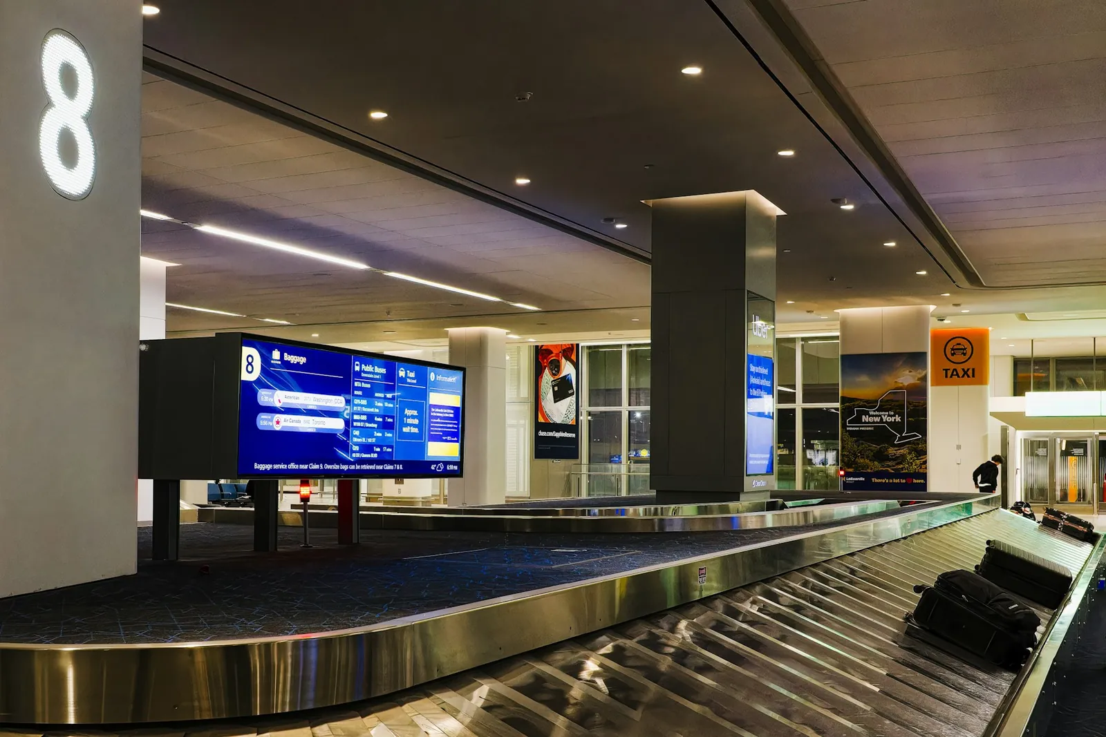Rullo per il ritiro bagagli in aeroporto