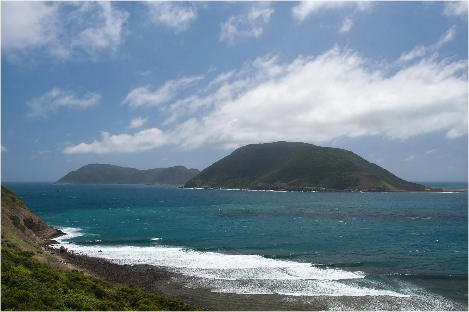 L'isola di Bay Canh a Con Dao Cosa vedere a Con Dao: l'isola di Bay Canh e il mare turchese dell'arcipelago