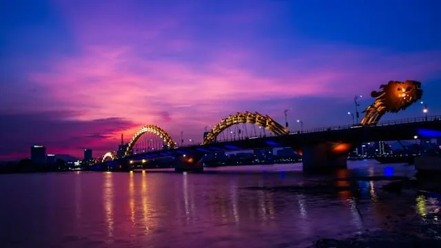 Da Nang, la città dei ponti nel Vietnam Centrale