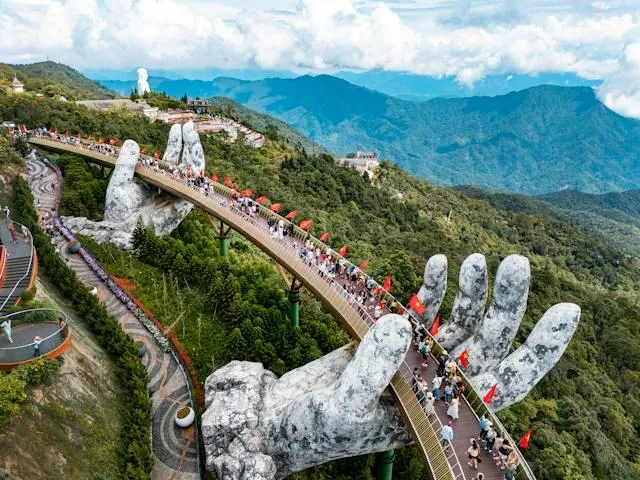 Ba Na Hills e il Ponte Dorato: come visitarle da Da Nang