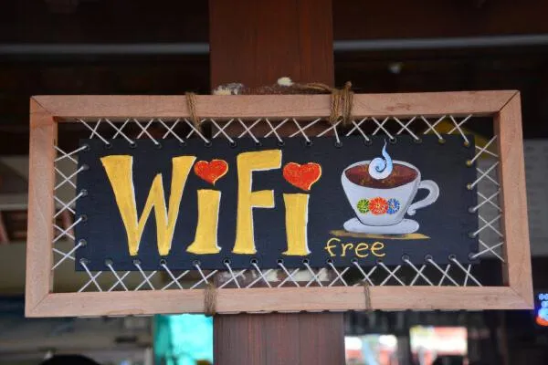 WiFi free in Vietnam Cartello WiFi free in un caffè in Vietnam