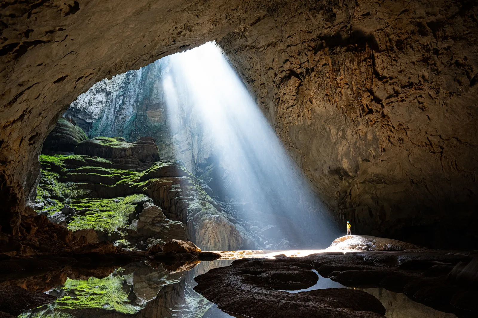 Son Doong: la grotta più grande del mondo