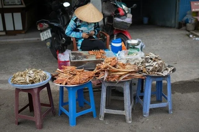 Street food ad Hanoi: le strade, i mercati e i piatti da non perdere