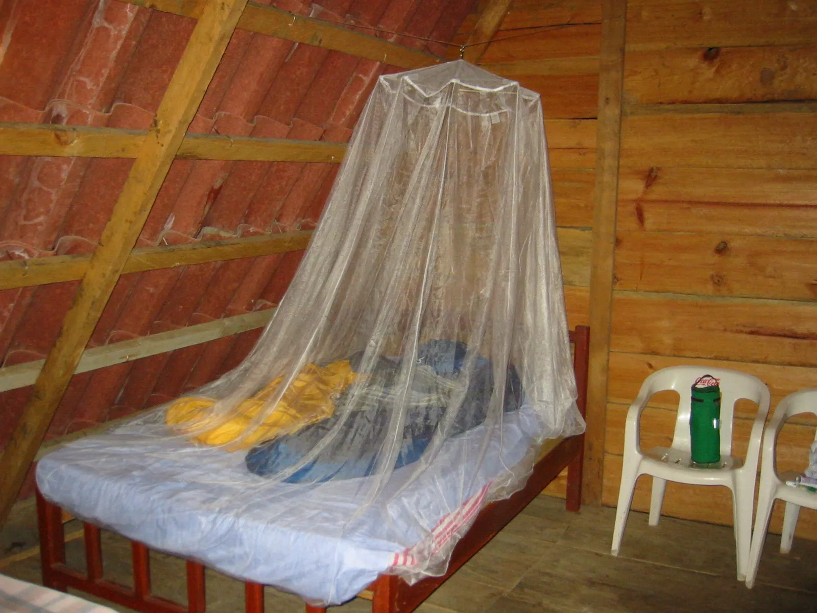 Zanzariera da letto per dormire protetti dalle zanzare in Vietnam