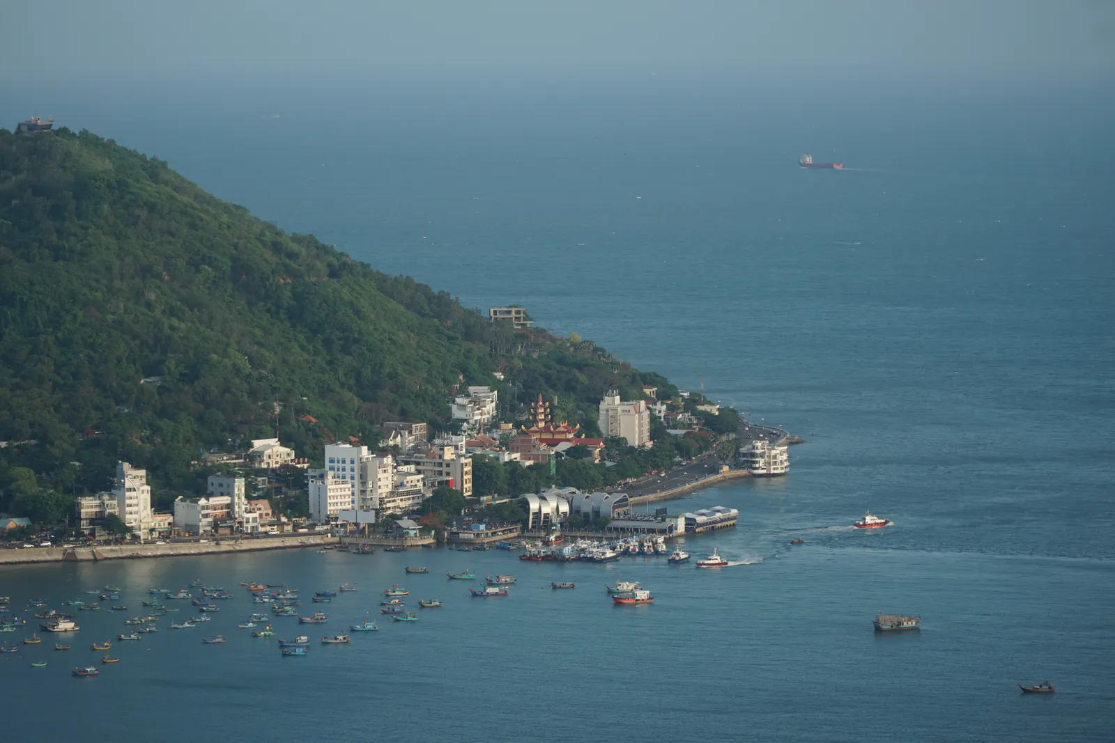 Vung Tau: cosa vedere nella spiaggia alla portata di Saigon